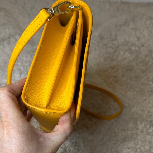 Tory Burch Lemon Drop Emerson Combo Crossbody Bag - Picture 3 of 14